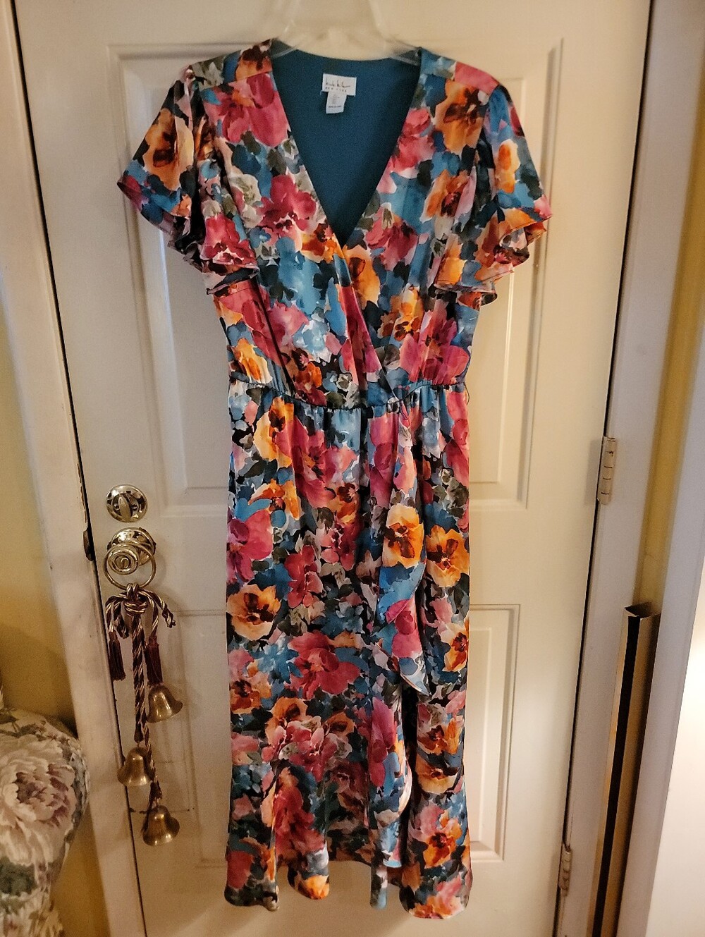 Nicole Miller New York Floral V-Neck Wrap Midi Dress - Multicolor